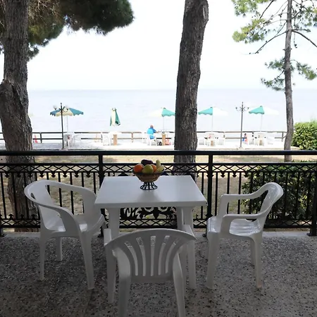 Castello Lejlighedshotel 2*
